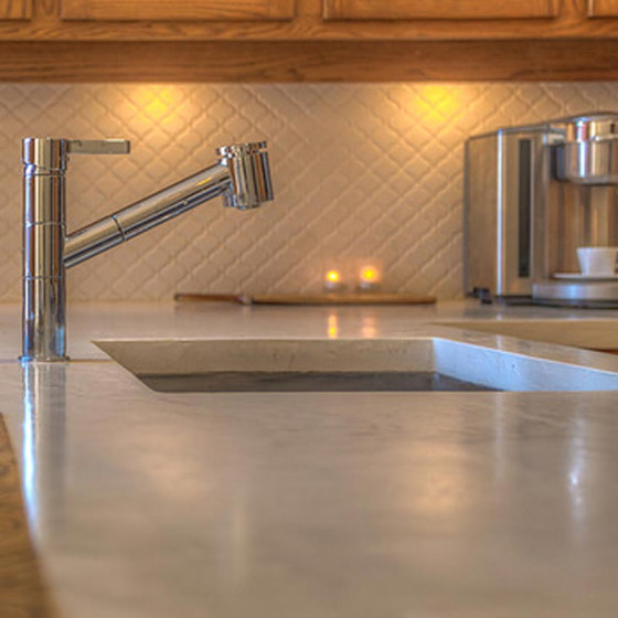 Hormigón Pulido para Cocina: Encimera, Revestimiento de Pared