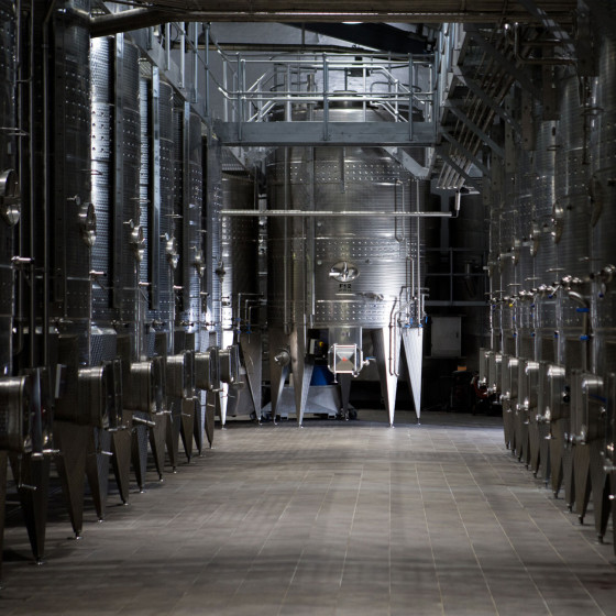 REVEPOXY STOCKAGE VIN - peinture alimentaire cuve béton ou acier contenant vin ou liquides alcoolisés