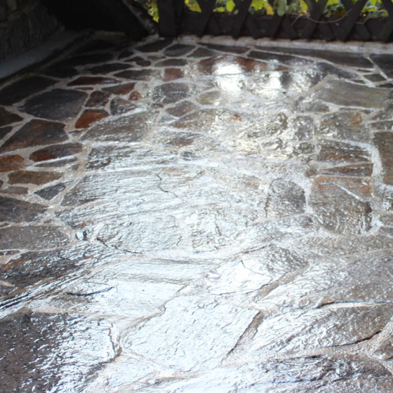 Waterdichtingskit voor betegeld terras: Waterdichtingshars, vernis, beloopbare afwerkingshars: KIT ARCACLEAR TERRAS