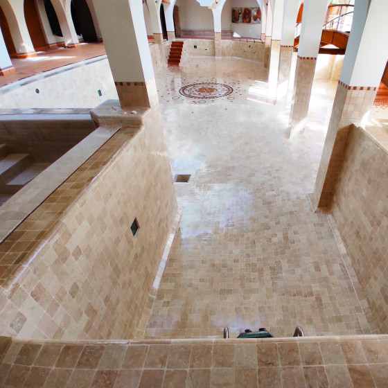 Afdichtingskit voor betegelde zwembaden: Primer, polyurethaan afdichtingshars, afwerking: KIT ARCACLEAR ZWEMBAD