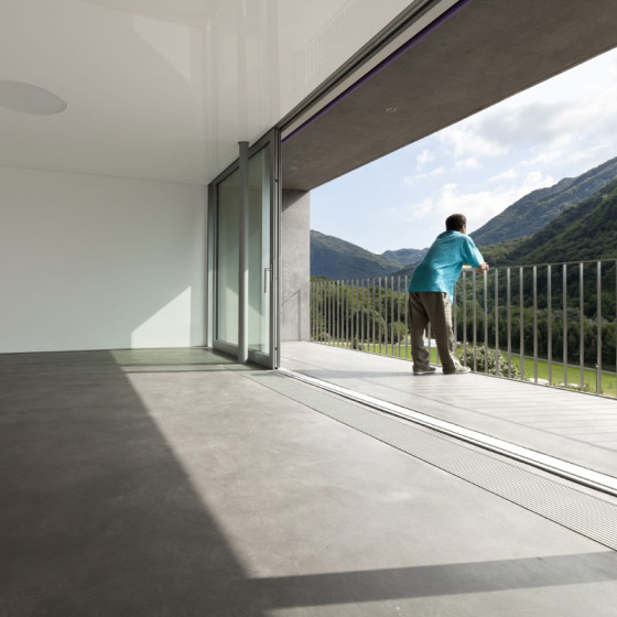 KIT GEWAXT BETON BUITEN - Gewaxt beton voor buiten voor vloer, muur, terras, balkon, trap